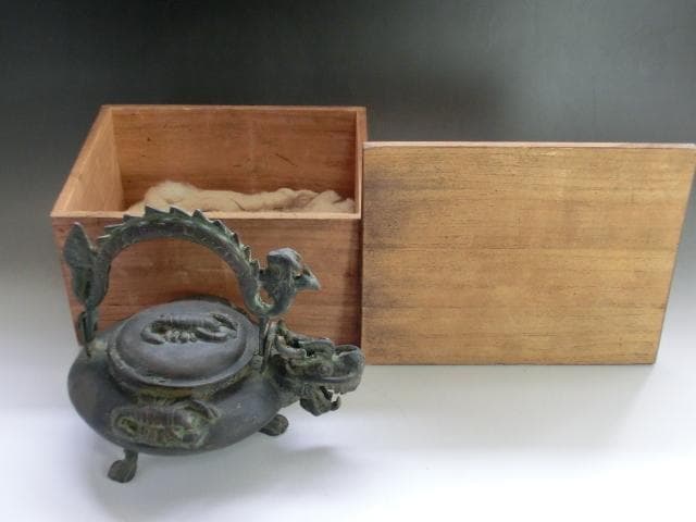 鉄瓶■蠍紋 龍 古い時代物3つ足持ち手龍茶瓶 急須 水差し古玩 唐物 骨董■