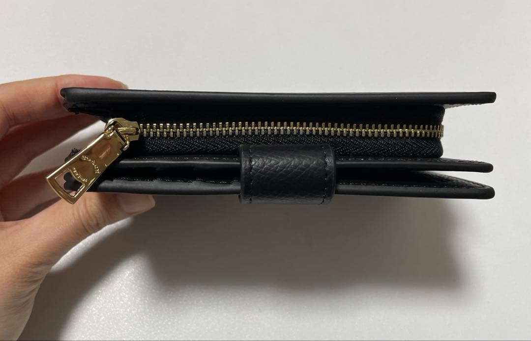 【coach】財布　二つ折り　ブラック　レザー