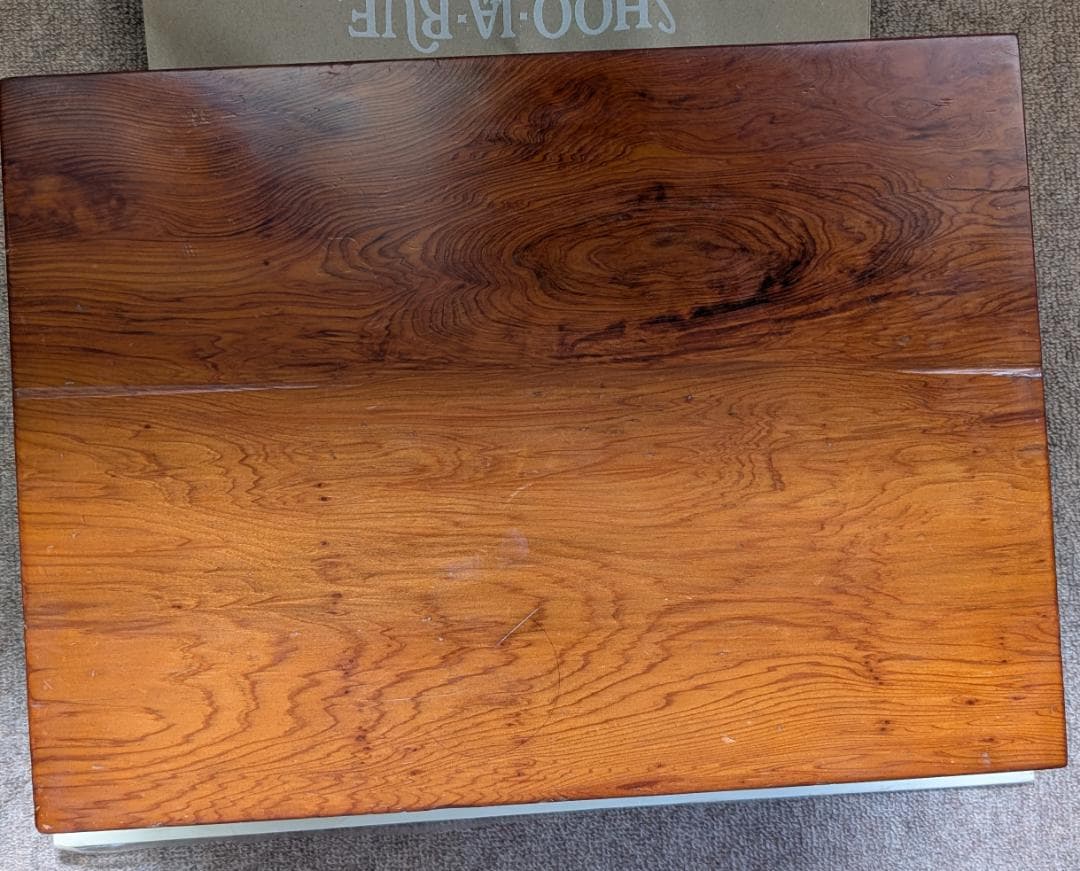 木製シンプルテーブル　屋久杉花台