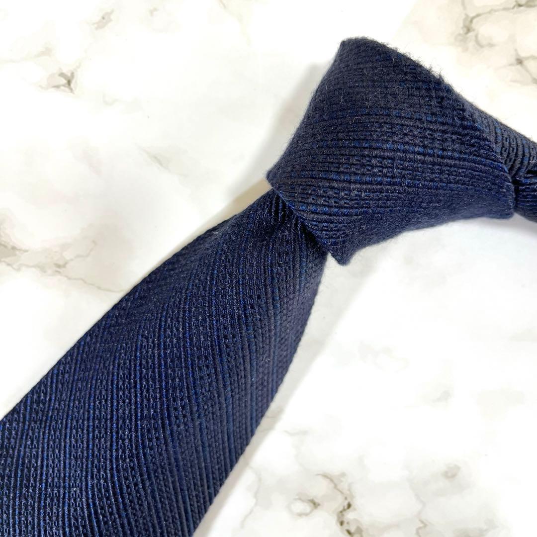 美品✨　GUCCI グッチ　ネイビー　ソリッド　ジャガード　ネクタイ