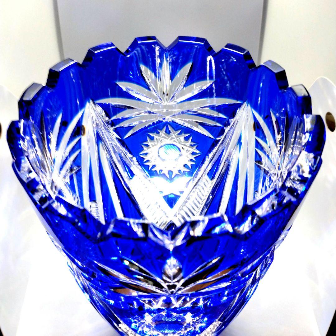 新品イタリア製江戸切子風青色被せガラスクリスタル花瓶花器フラワーベース薩摩切子