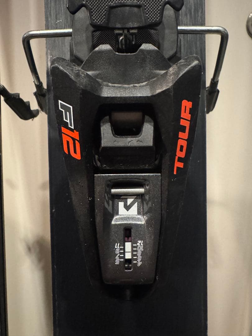 VECTOR GLIDE GENIUS スキー板 F12 TOUR