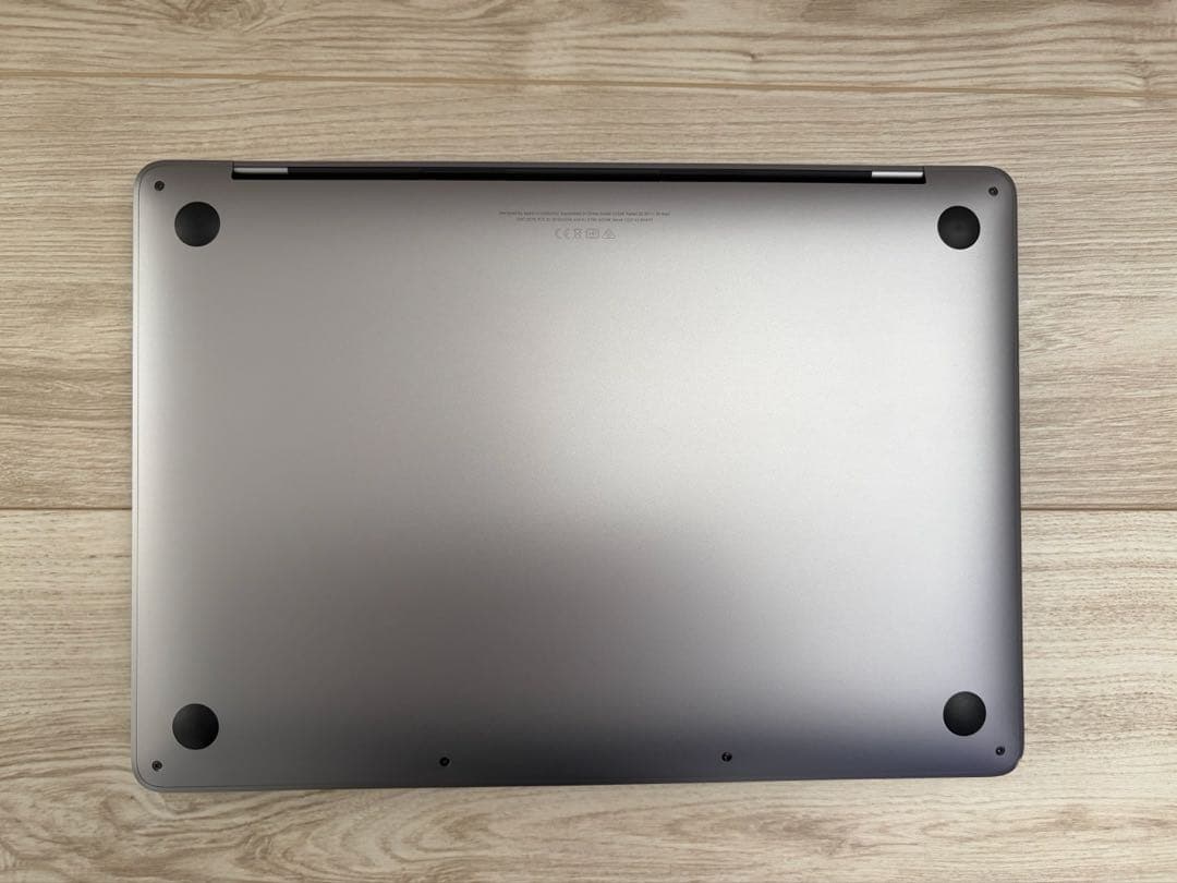 MacBook Pro 2020 13インチ （M1搭載）