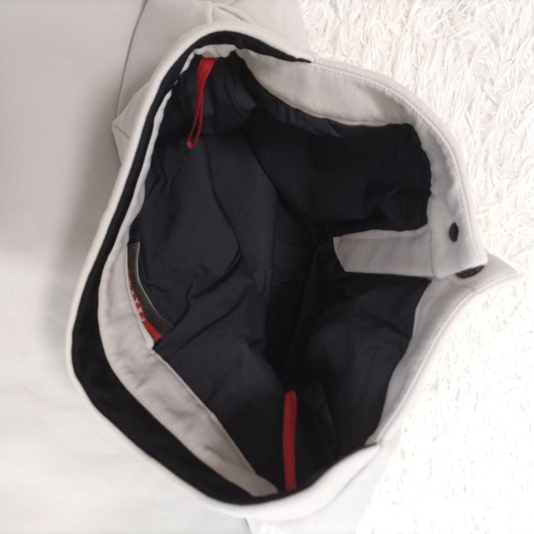 プラダスポーツ　スカート　膝丈　グレージュ　ボンディング素材　肉厚