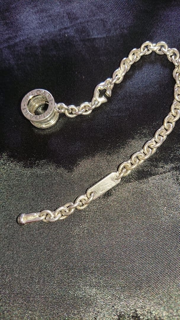 BVLGARIキーチェーン