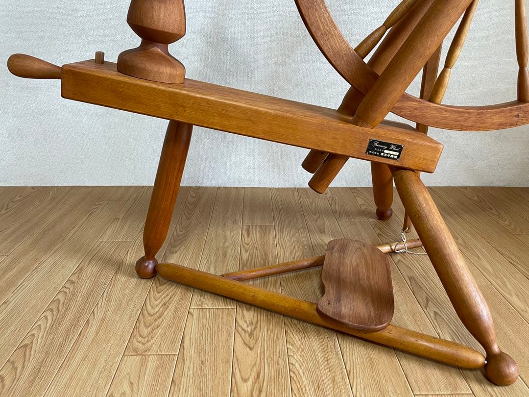 東京手織機　紡ぎ車