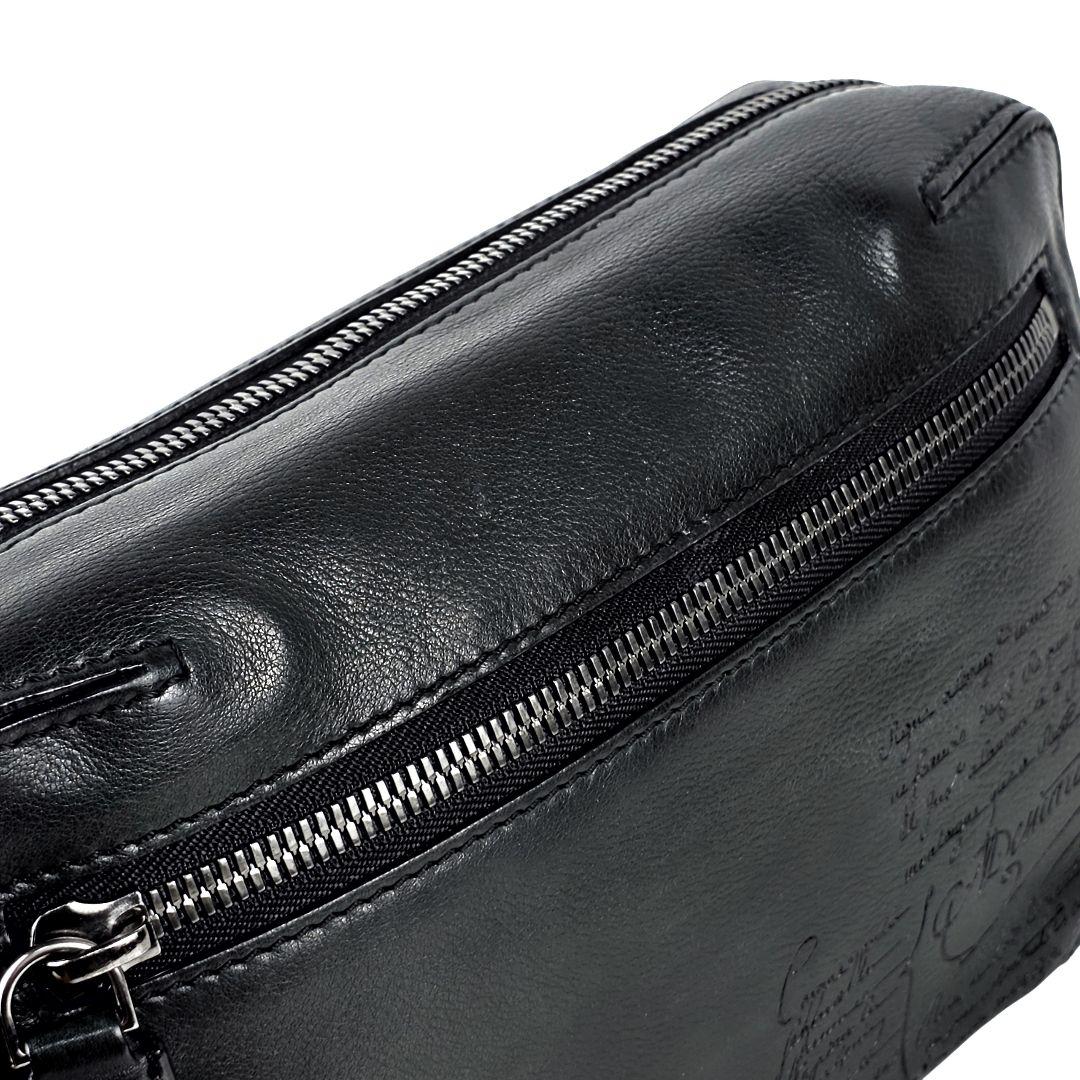 美品 ベルルッティ スクリットカリグラフィ ボディバッグ ウエストバッグ