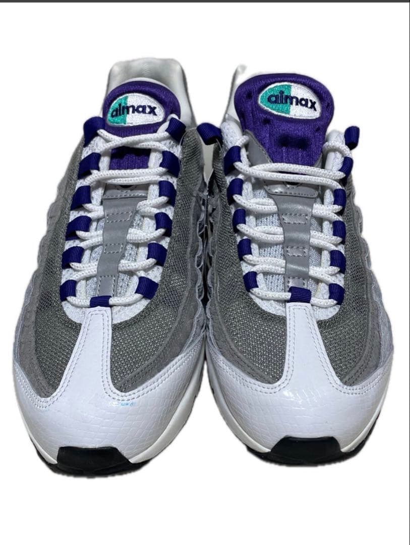 スニーカー NIKE AIR MAX95 LV8 AO2450-101 ホワイト