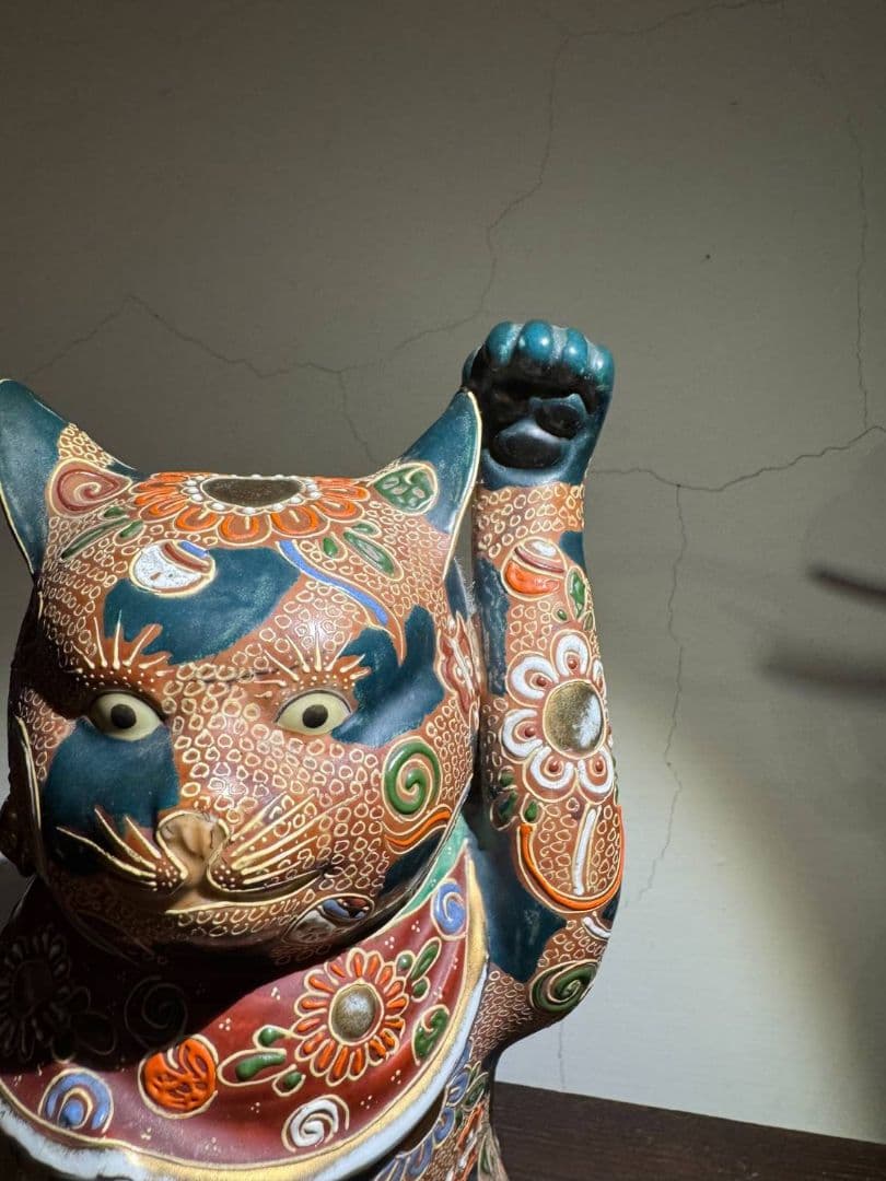 美術品 陶器製 九谷燒 招き猫　置物