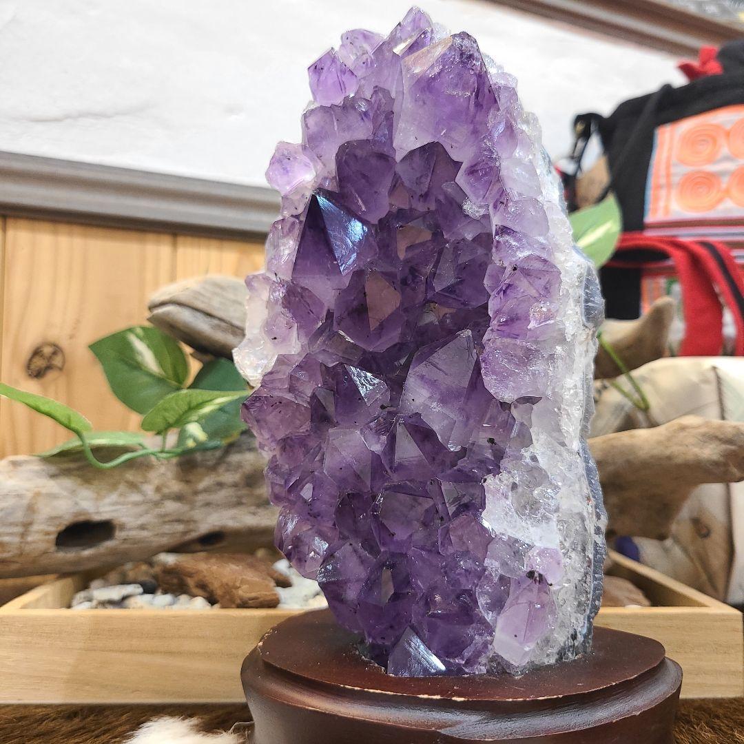 アメジストクラスター　土台付き　開運　事業の成功　家庭運　天然石