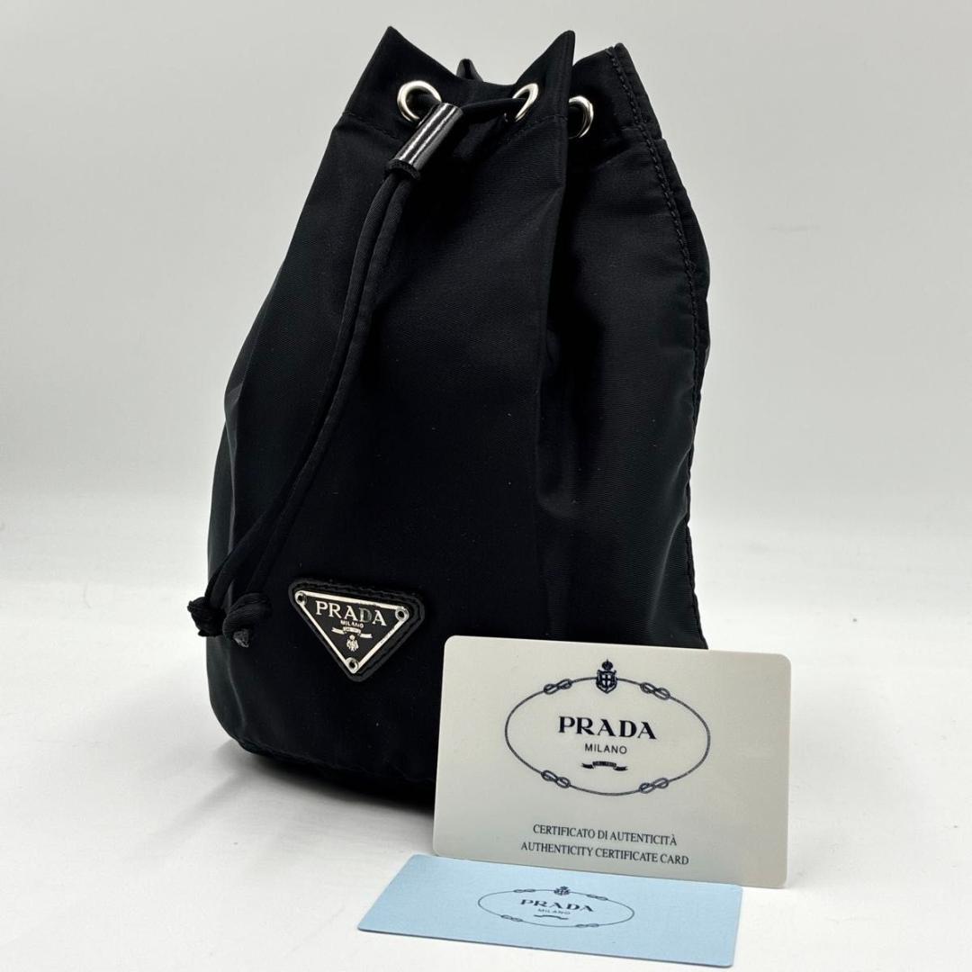 ℛ⃛　プラダ ポーチ 三角ロゴ ナイロン ドローストリング 巾着 黒