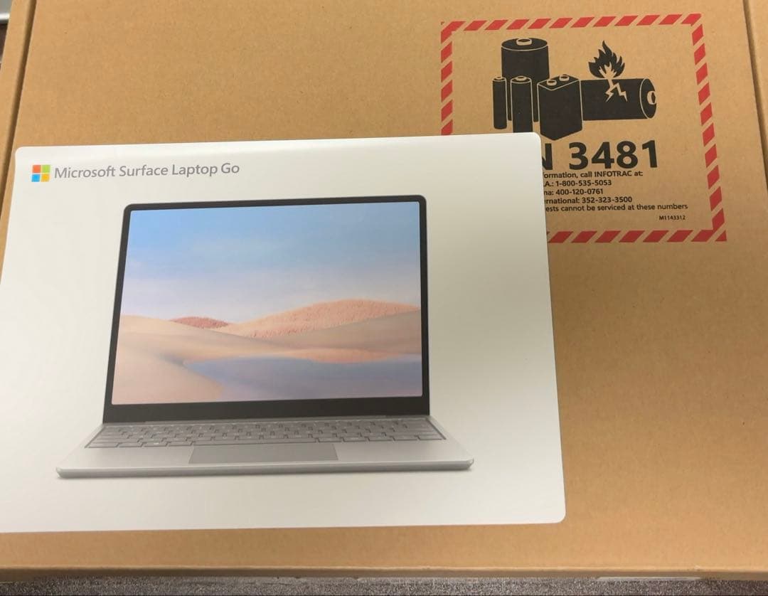 （法人モデル）Surface Laptop Go 1ZP-00017 プラチナ
