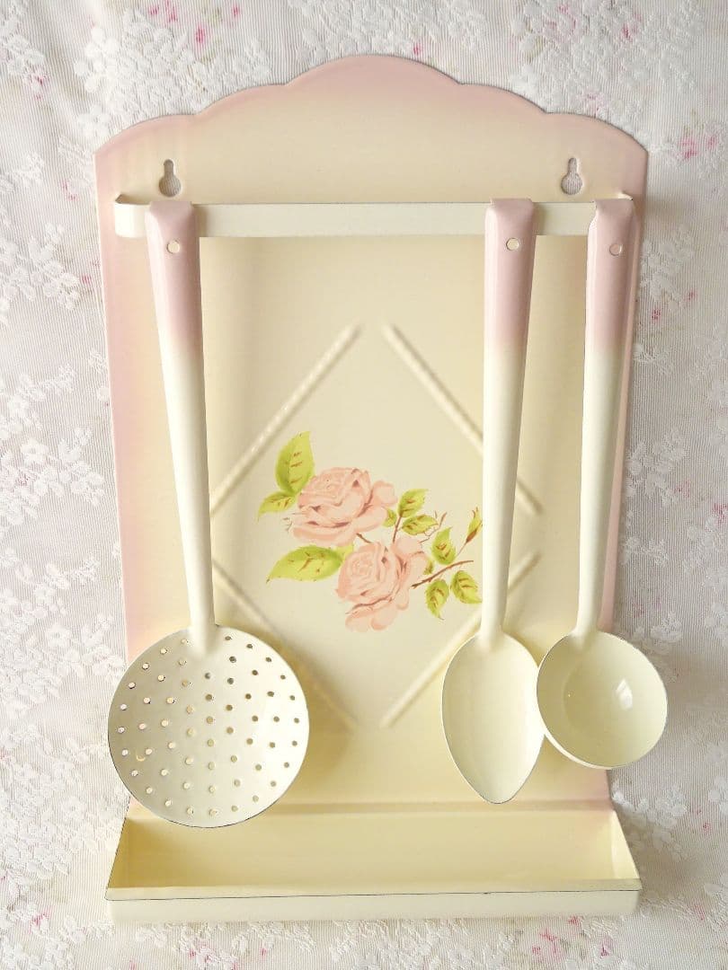 イマン　ダイアナローズ　レードルラック　マニーローズ