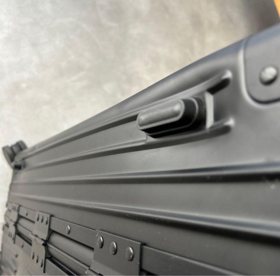 廃盤品イノベーター　アルミ　INV5811 Stealth black 70L