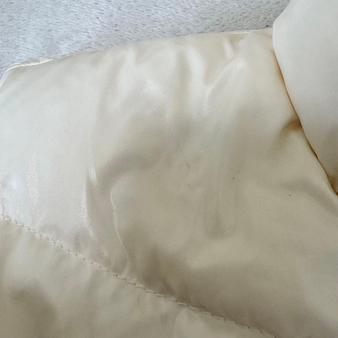 MONCLER ホワイト　ロゴマーク　コミックタグ　ダウンベスト　サイズ1