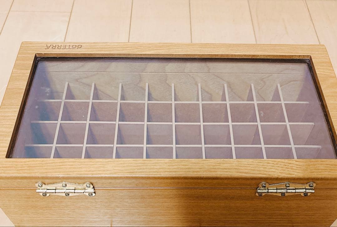 ドテラ ウッドボックス50、小瓶2ml 他アイテムセット