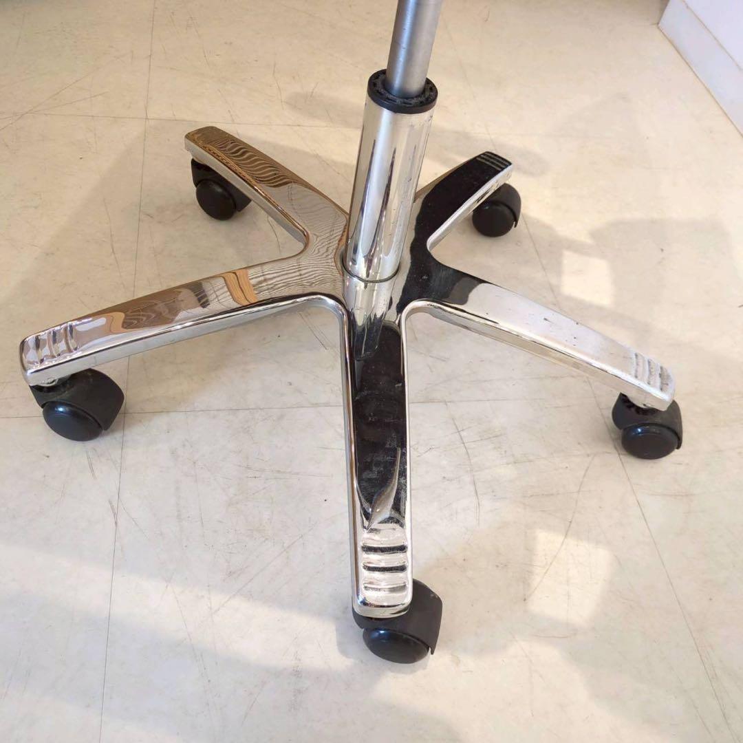 デスクチェア　ワーキングチェア　黒　昇降椅子　キャスター