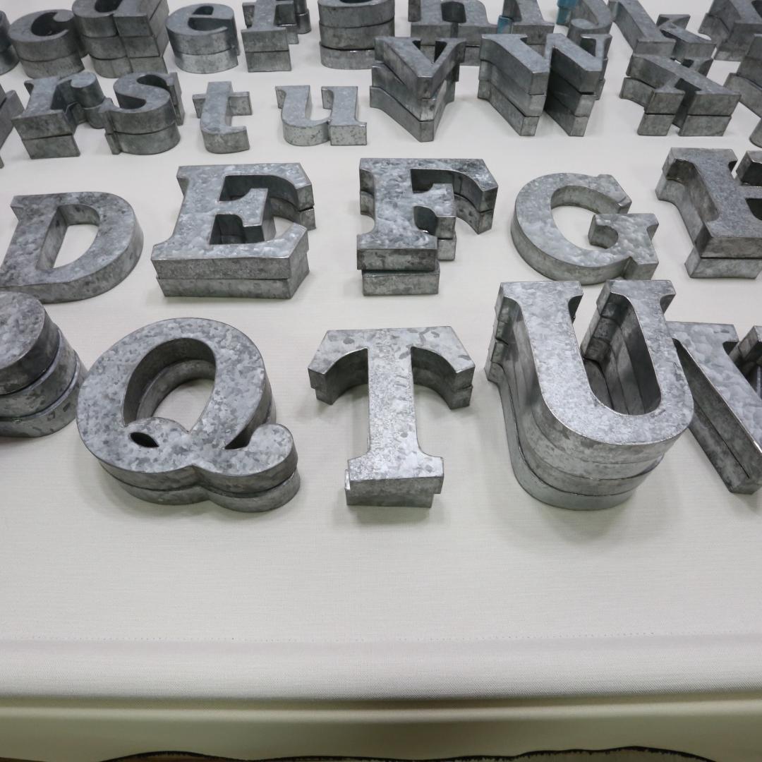 ブリキ箱文字　英数　大小　02017