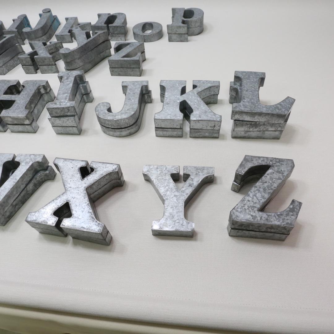 ブリキ箱文字　英数　大小　02017