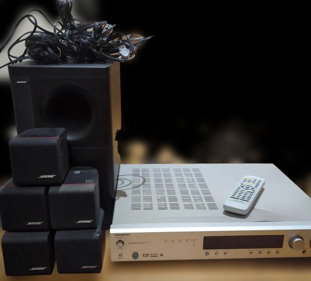 BoseスピーカーとONKYO オンキョー アンプセット(20枚目延長コード?)