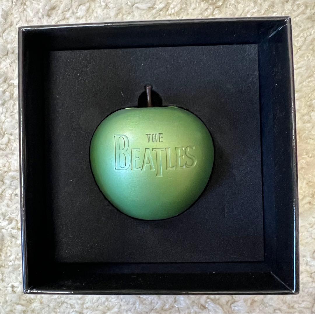 THE BEATLES STEREO USB リンゴ型