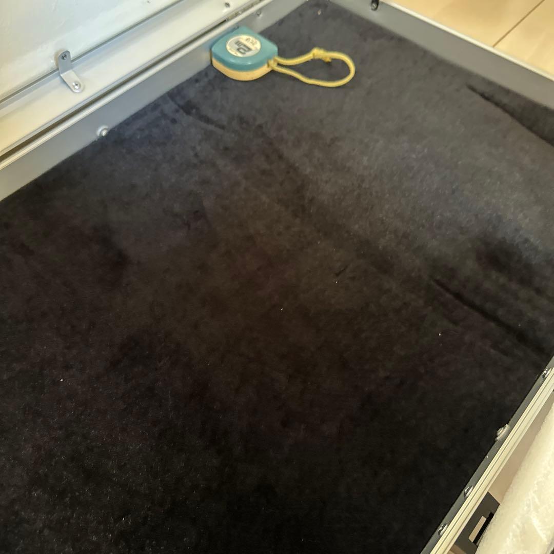 アクリル展示ディスプレイハードケース 合金アルミアタッシュケース 高透明アクリル