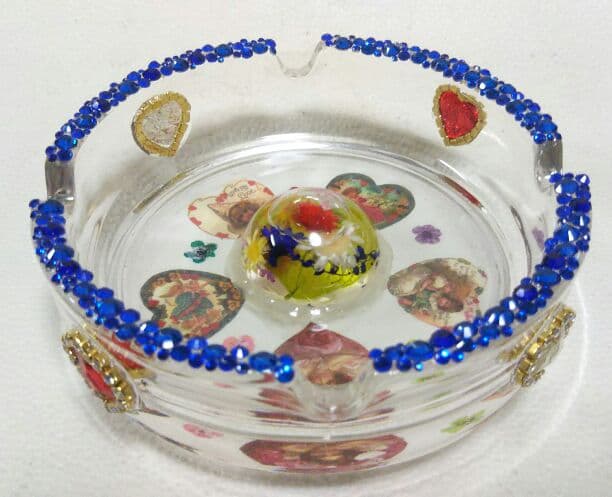 お客さん用の灰皿  Ⅱ(ハーバリウム編)