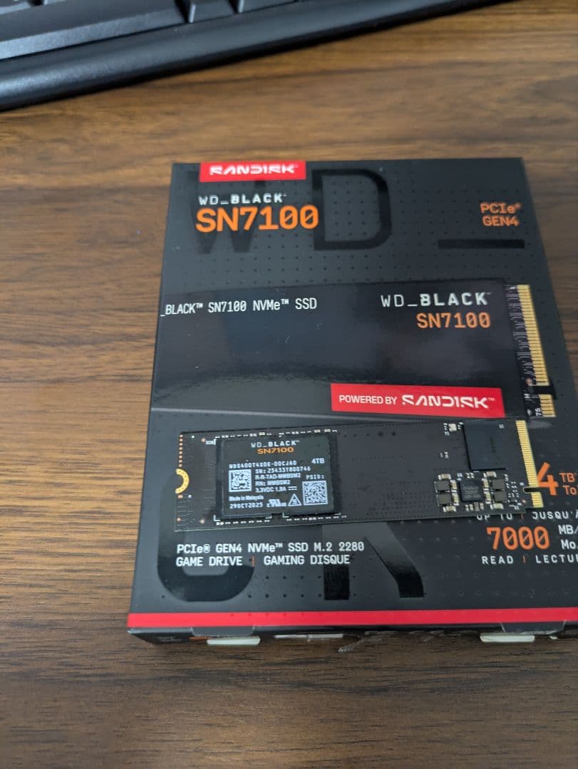 内蔵型SSD WD_BLACK SN7100 4TB SSD M.2 2280