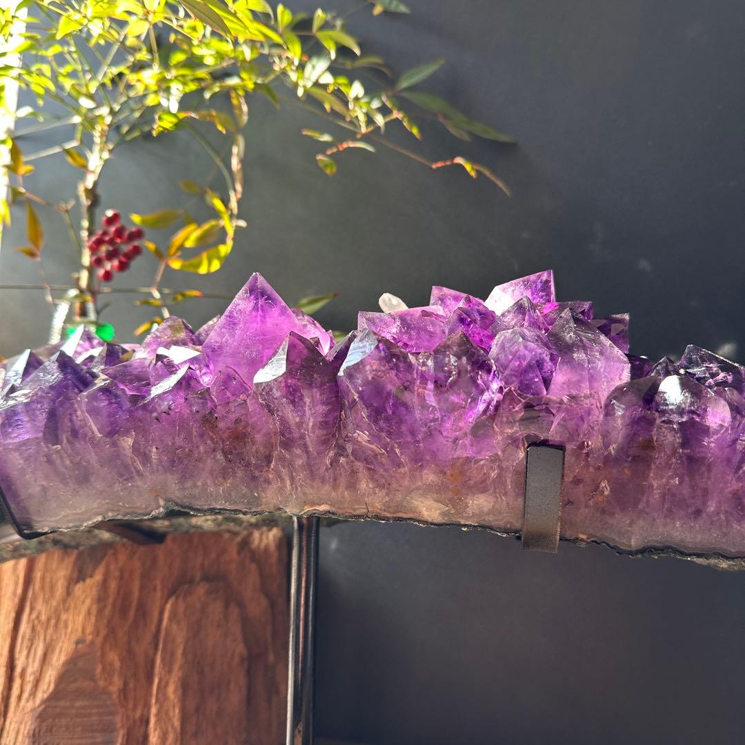 【最高品質】天然石 アメジストの原石　置物G.302