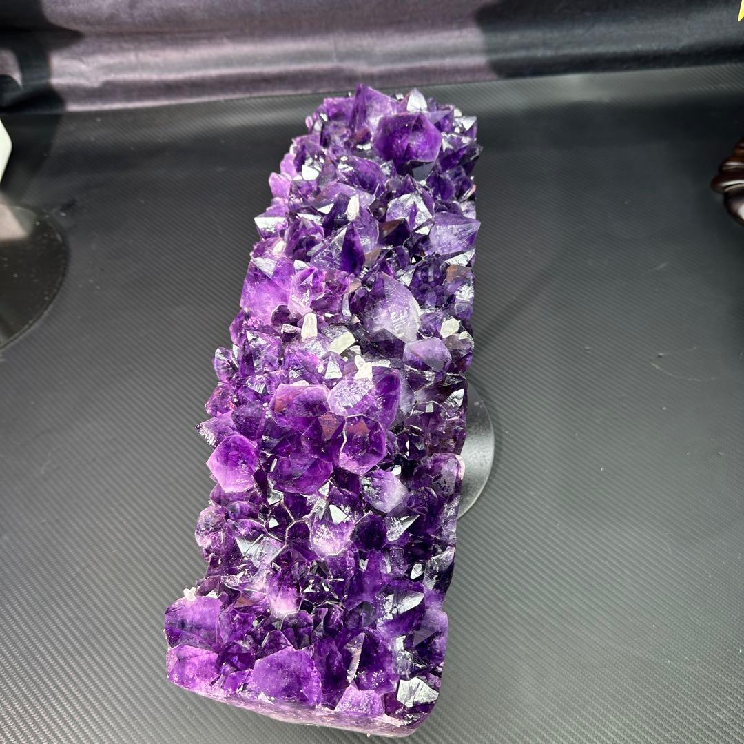 【最高品質】天然石 アメジストの原石　置物G.302