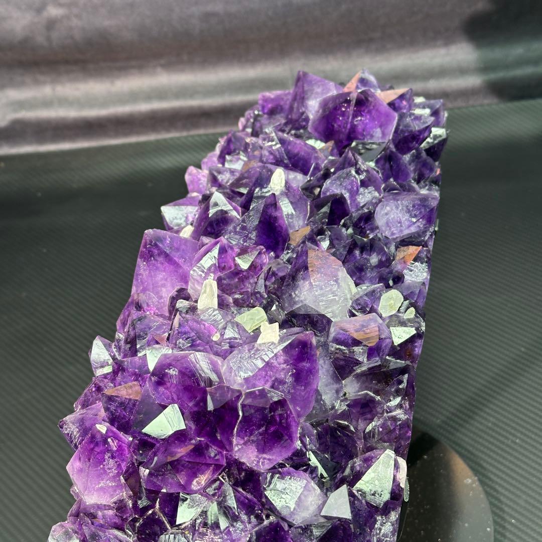 【最高品質】天然石 アメジストの原石　置物G.302