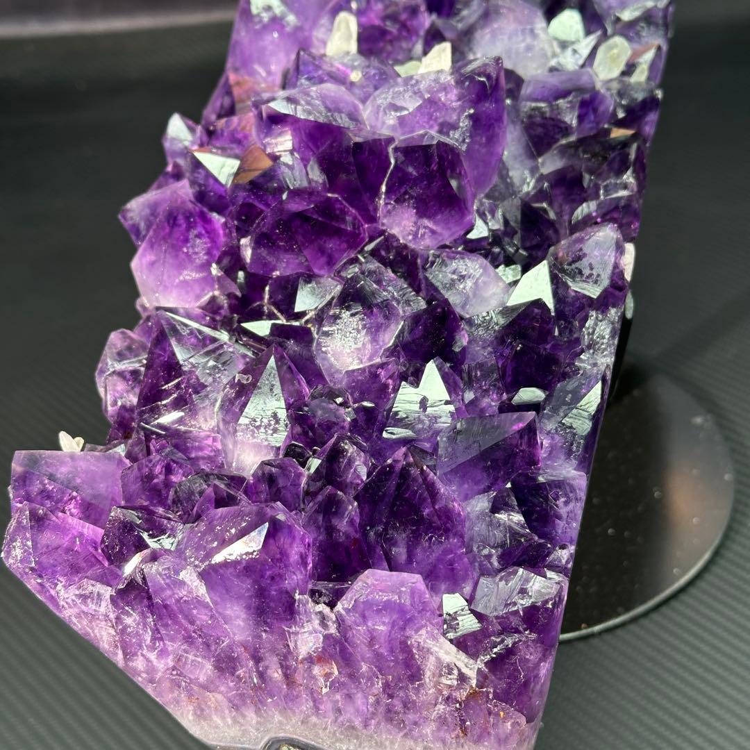 【最高品質】天然石 アメジストの原石　置物G.302