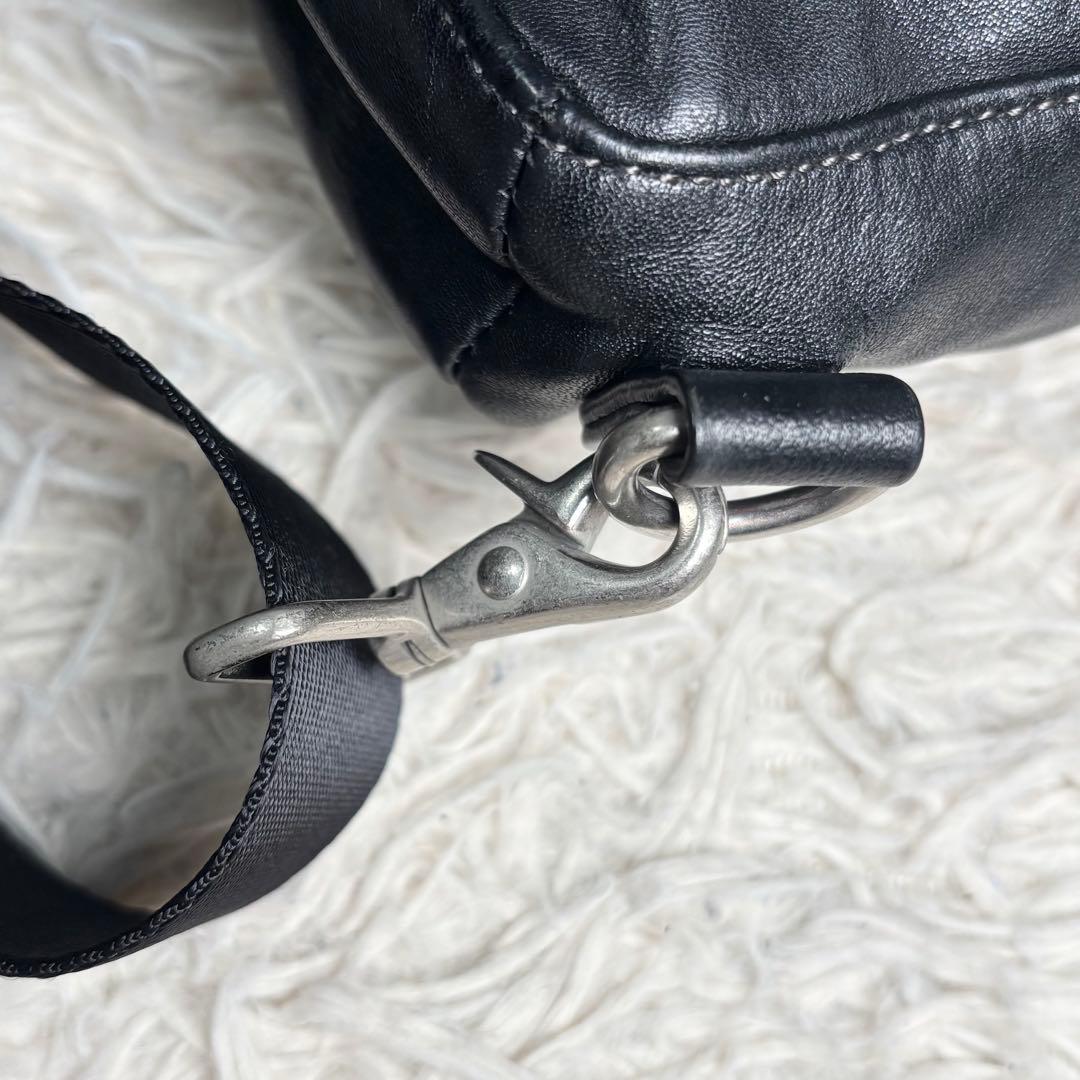 Paul Smith ポールスミス　オールレザー　ボディバッグ　スリングバッグ