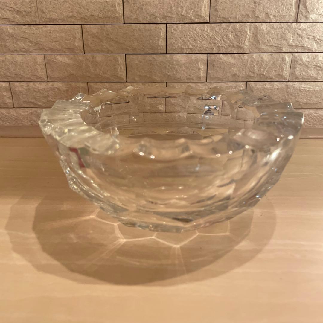 昭和レトロ　不動産屋で人を殴るガラス灰皿