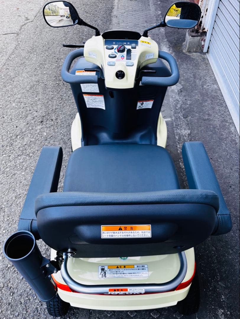 送料込み ほぼ新車 スズキ SUZUKI セニアカー シニアカー　ET4D8