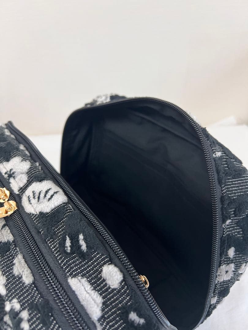 ツインポーチ　ハンドメイド　もふもふノスタルジア　パンダブラック