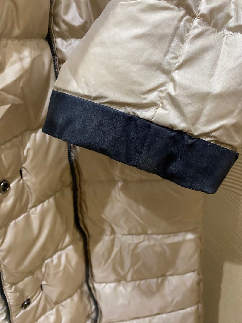 Weekend MaxMara リバーシブルダウンロングコート（ベージュ／黒）