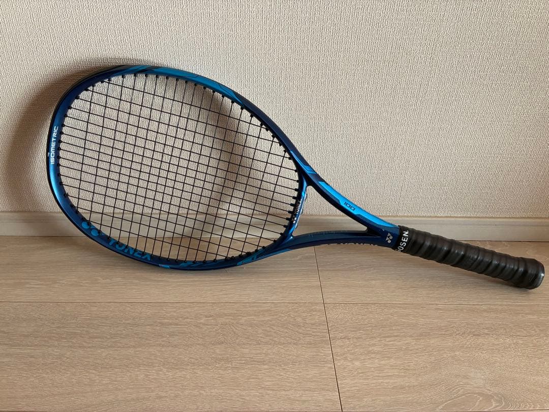 YONEX EZONE 100 テニスラケット　G1