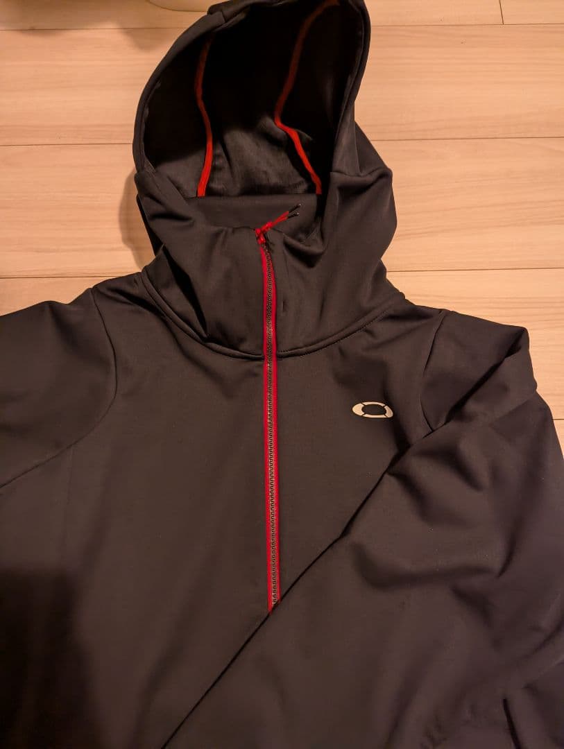 【OAKLEY】パーカーウェア上下　L　（防風・保温）