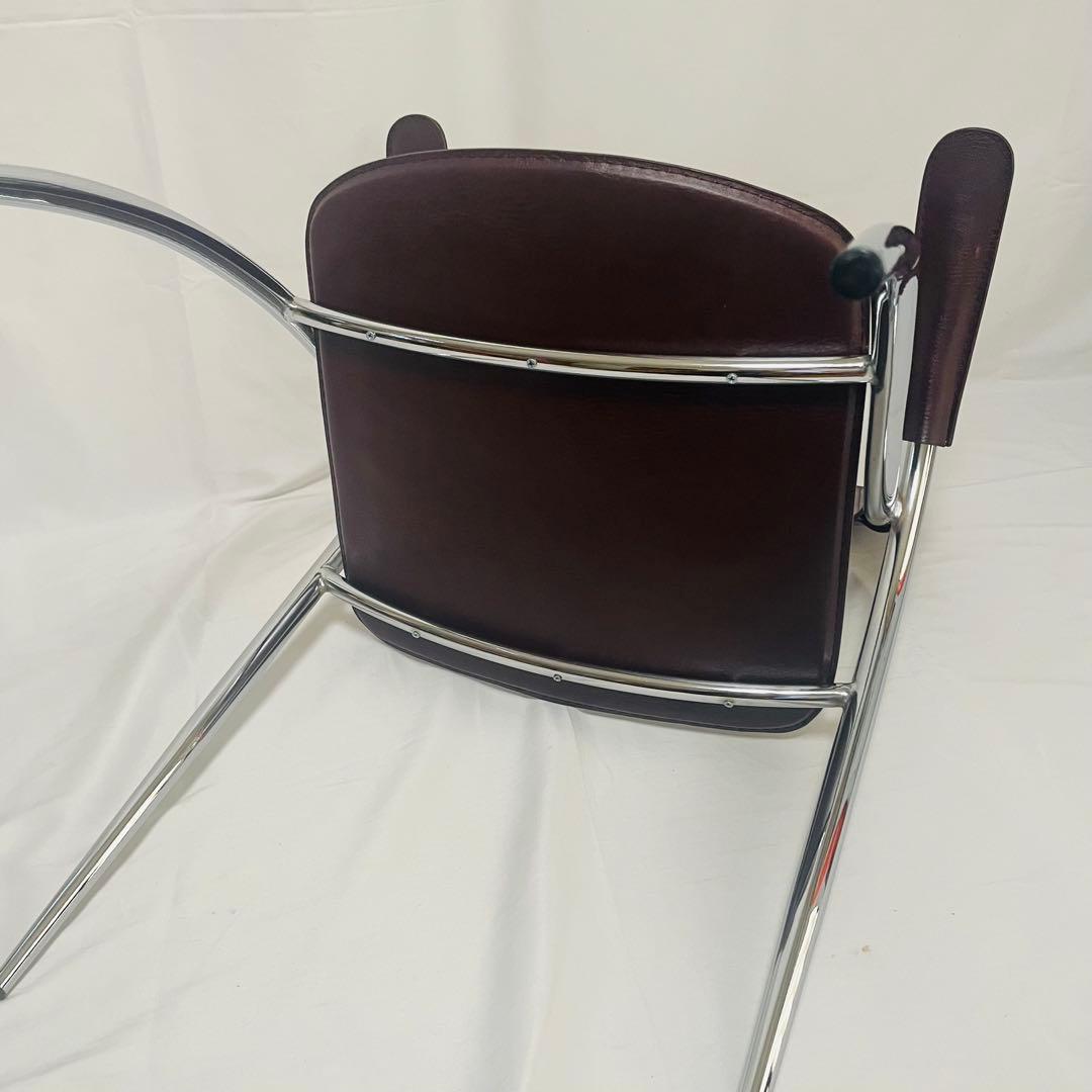 ポストモダン スチールフレーム アームチェア スペースエイジ