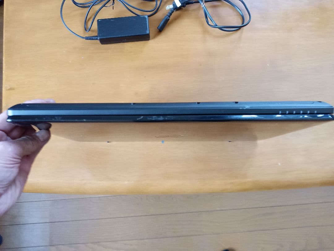 富士通 ノートパソコン LIFEBOOK AH53/ｘ【ジャンク】