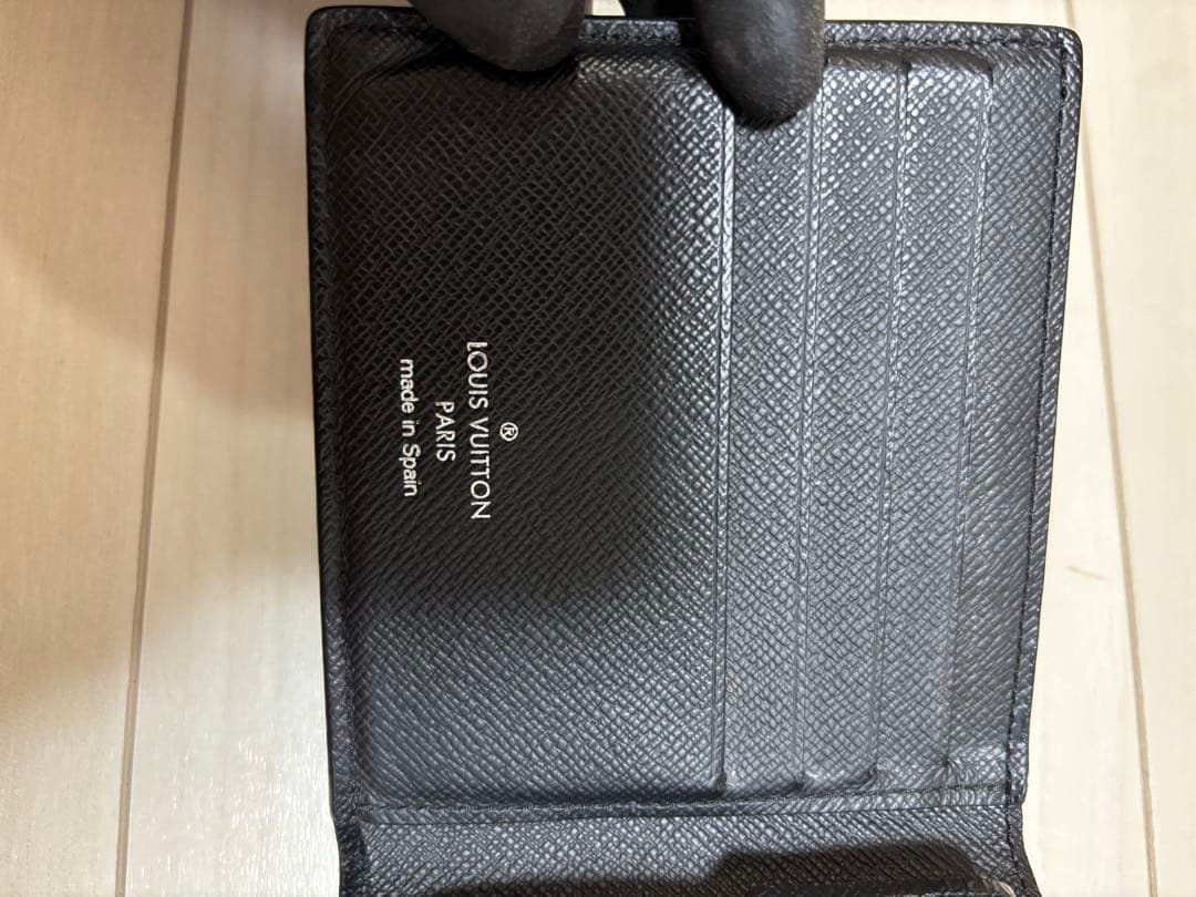 美品‼新型 ルイヴィトン　エピ　二つ折り財布　エピ ポルトフォイユ マルコ