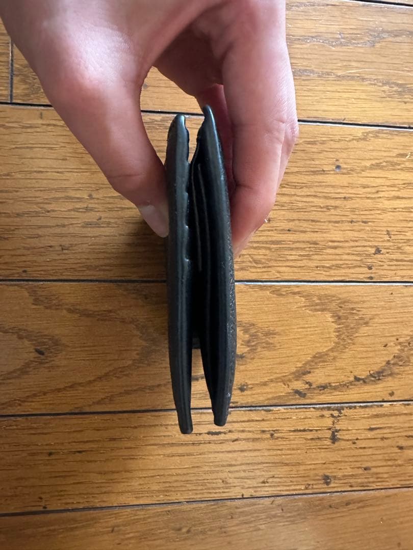 Dior ブラック 二つ折り財布箱付き