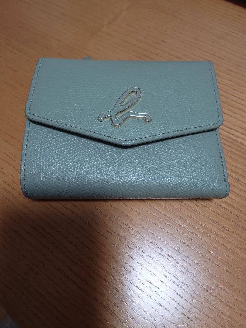✧廃盤品✧ アニエスベー エンベロープ型財布 ミントグリーン