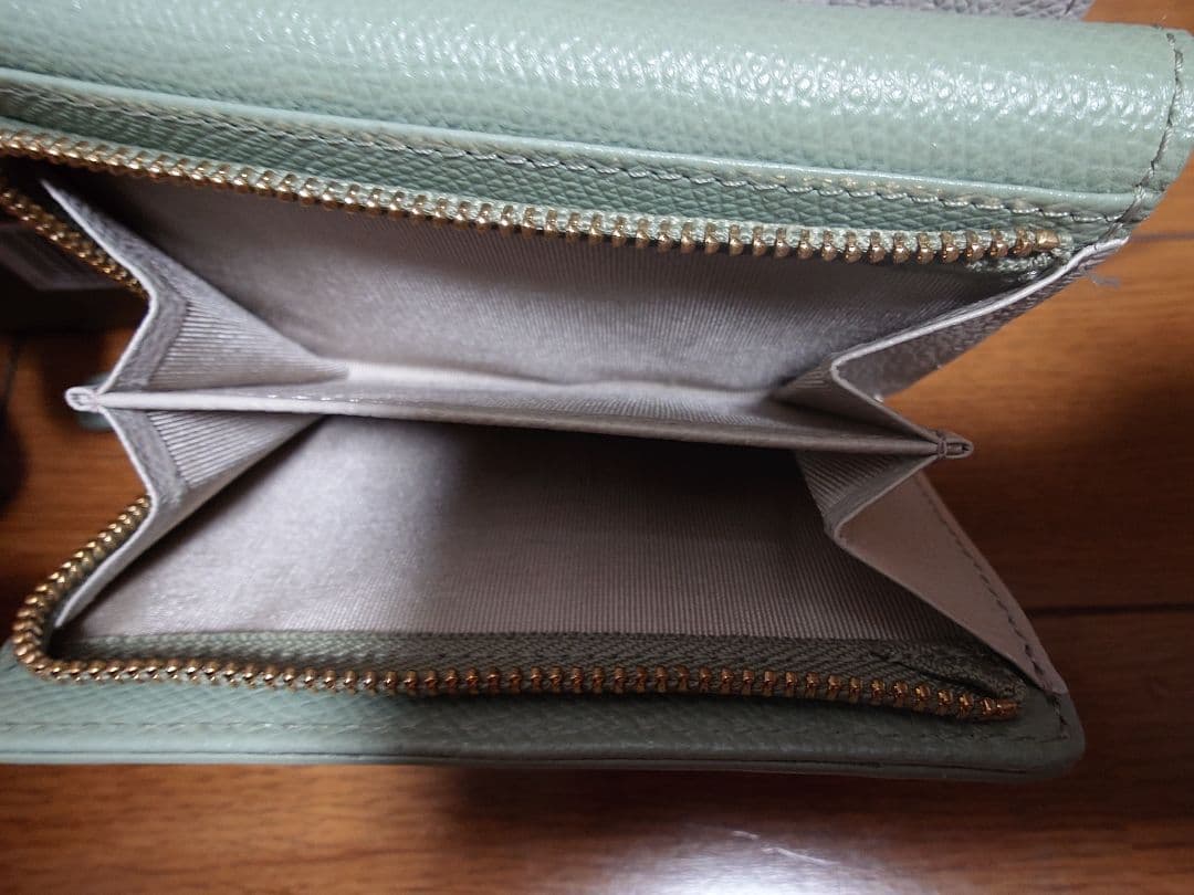 ✧廃盤品✧ アニエスベー エンベロープ型財布 ミントグリーン