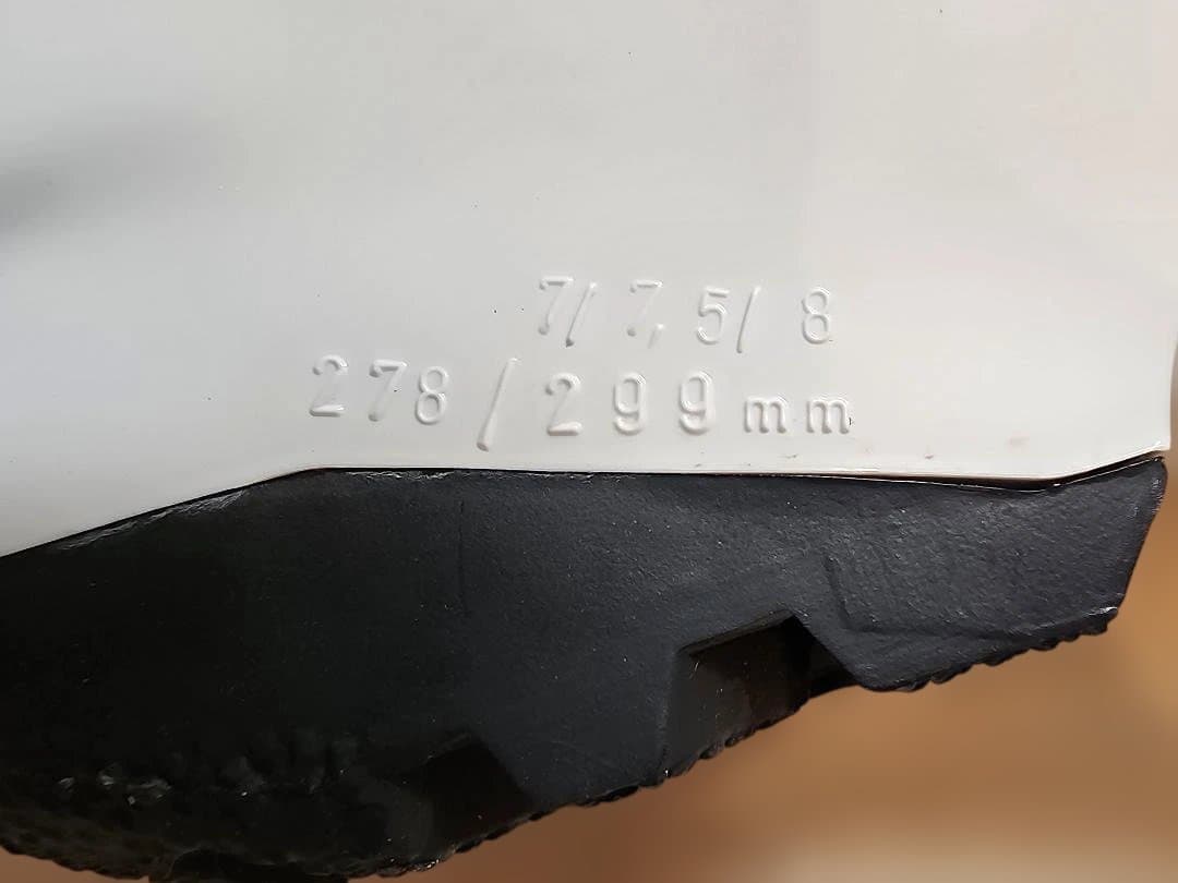 upzブーツ　スノーボード　アルパイン　RC8　26.6～27CM