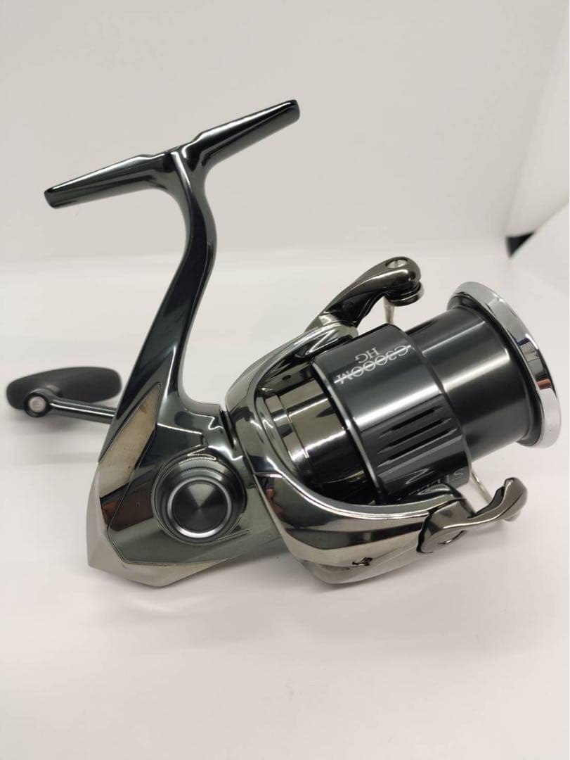 シマノ　22ステラC3000MHG