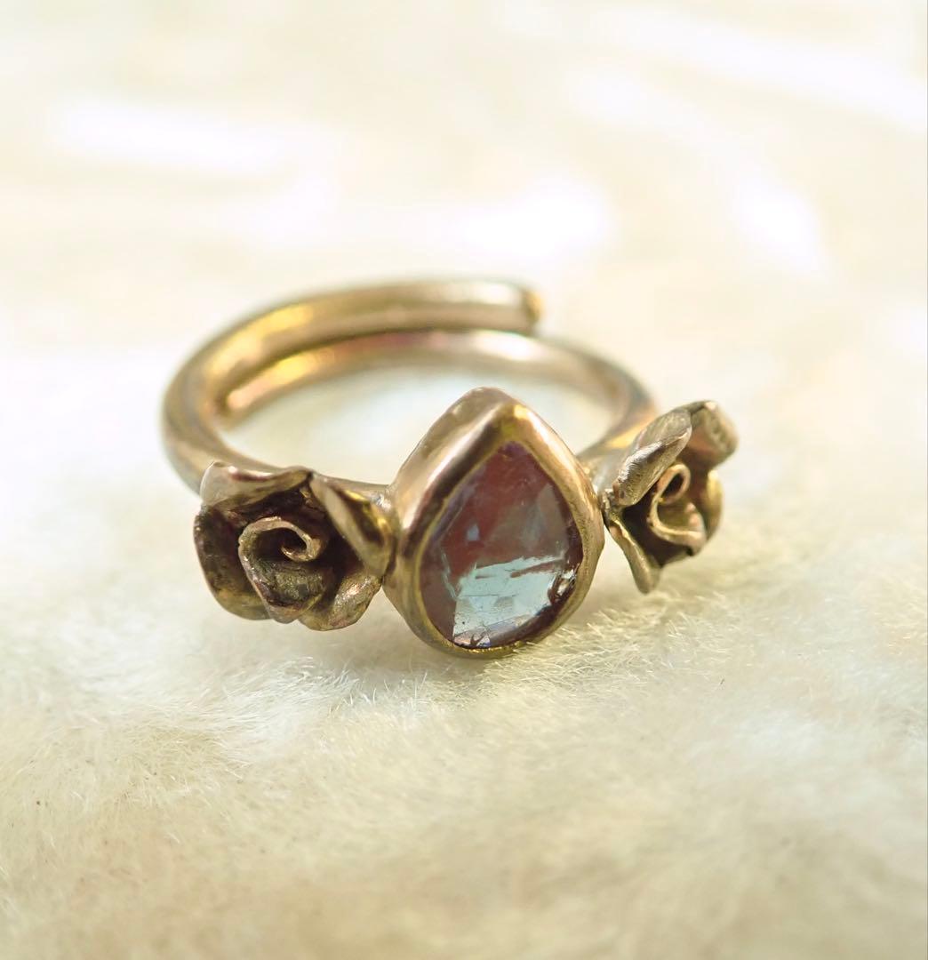 ハンドメイド ローズモチーフ　ピンキーリング