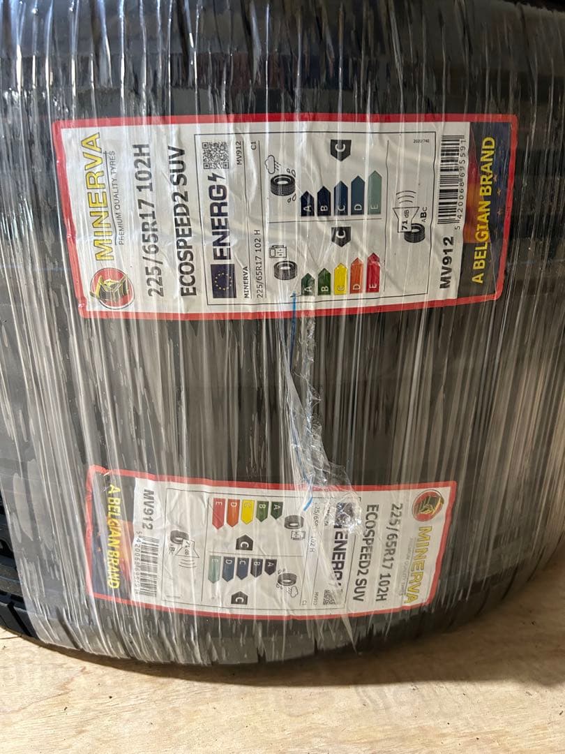 Minerva Ecospeed 2 SUV225/65R17 タイヤ