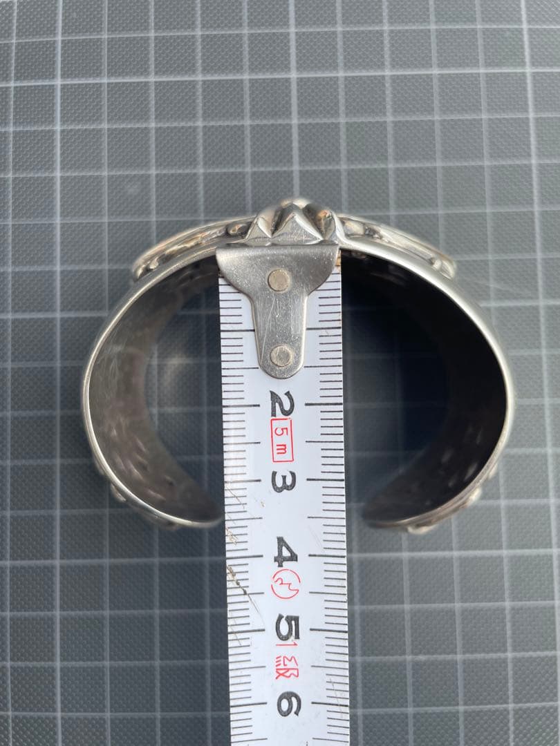 【専用】同梱禁止でお願いします。様　クロムハーツ　フローラルクロスワイドカフ